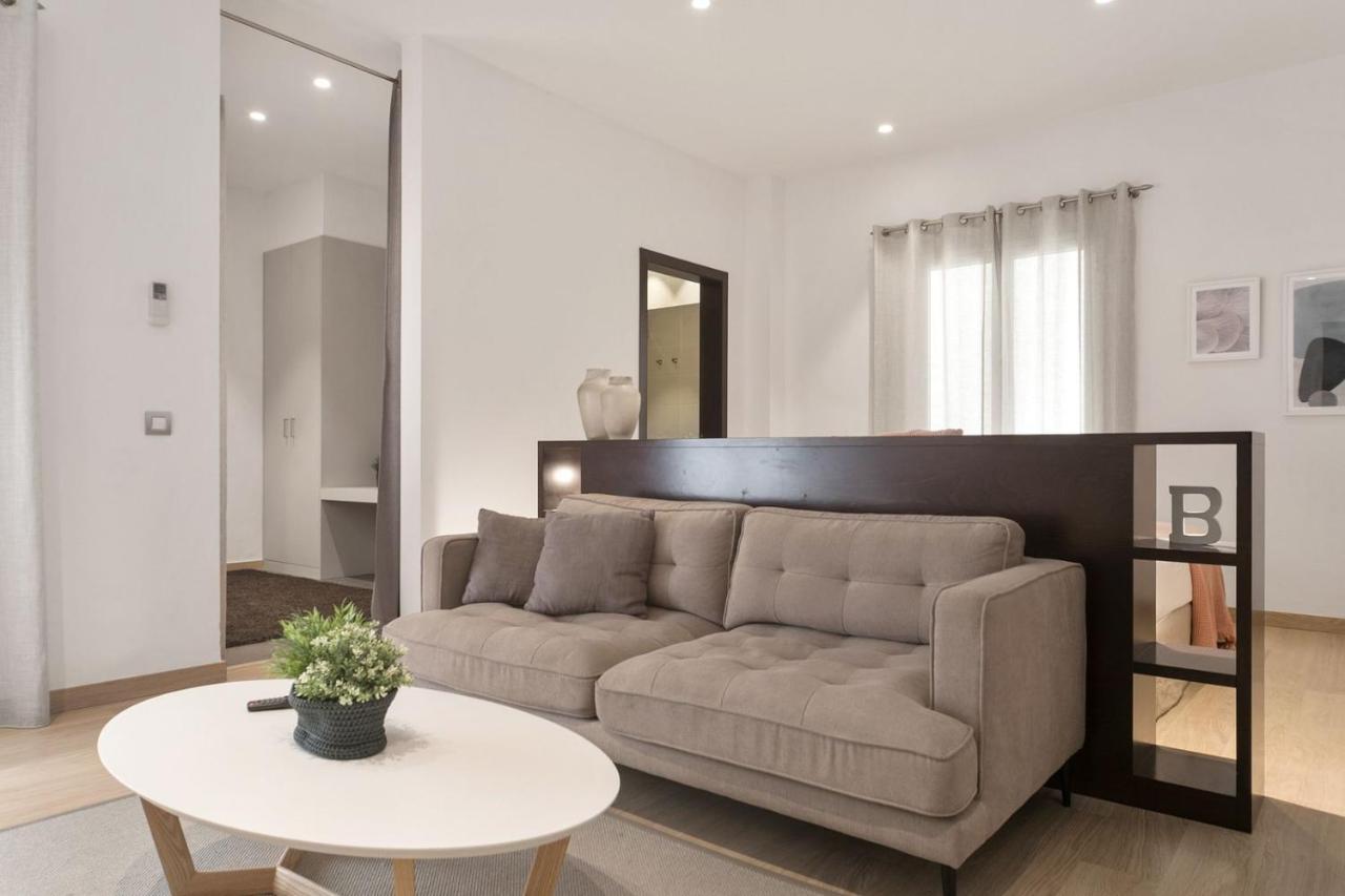 Fisa Rentals Gran Via Apartments Barcelona Exteriér fotografie