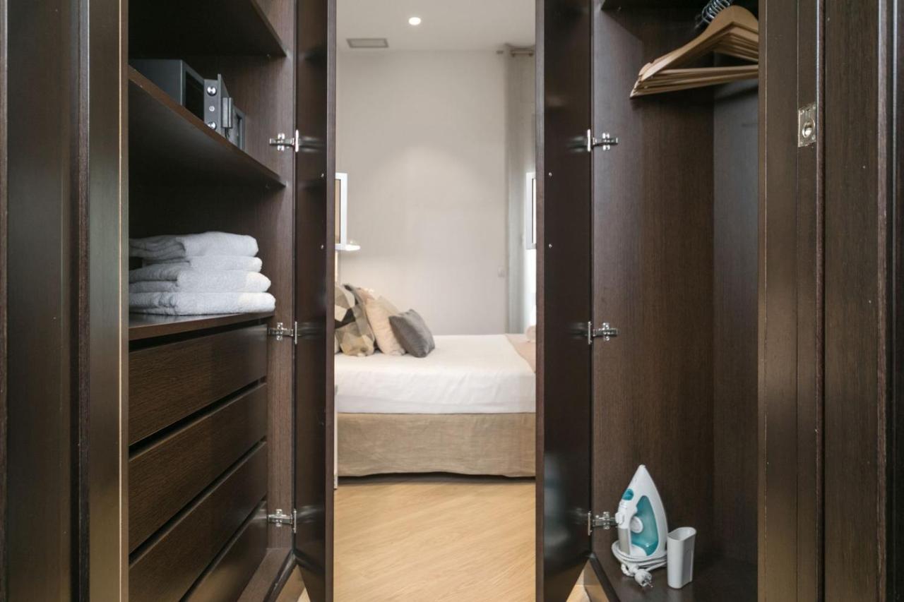 Fisa Rentals Gran Via Apartments Barcelona Exteriér fotografie