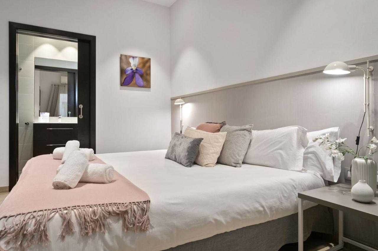 Fisa Rentals Gran Via Apartments Barcelona Exteriér fotografie