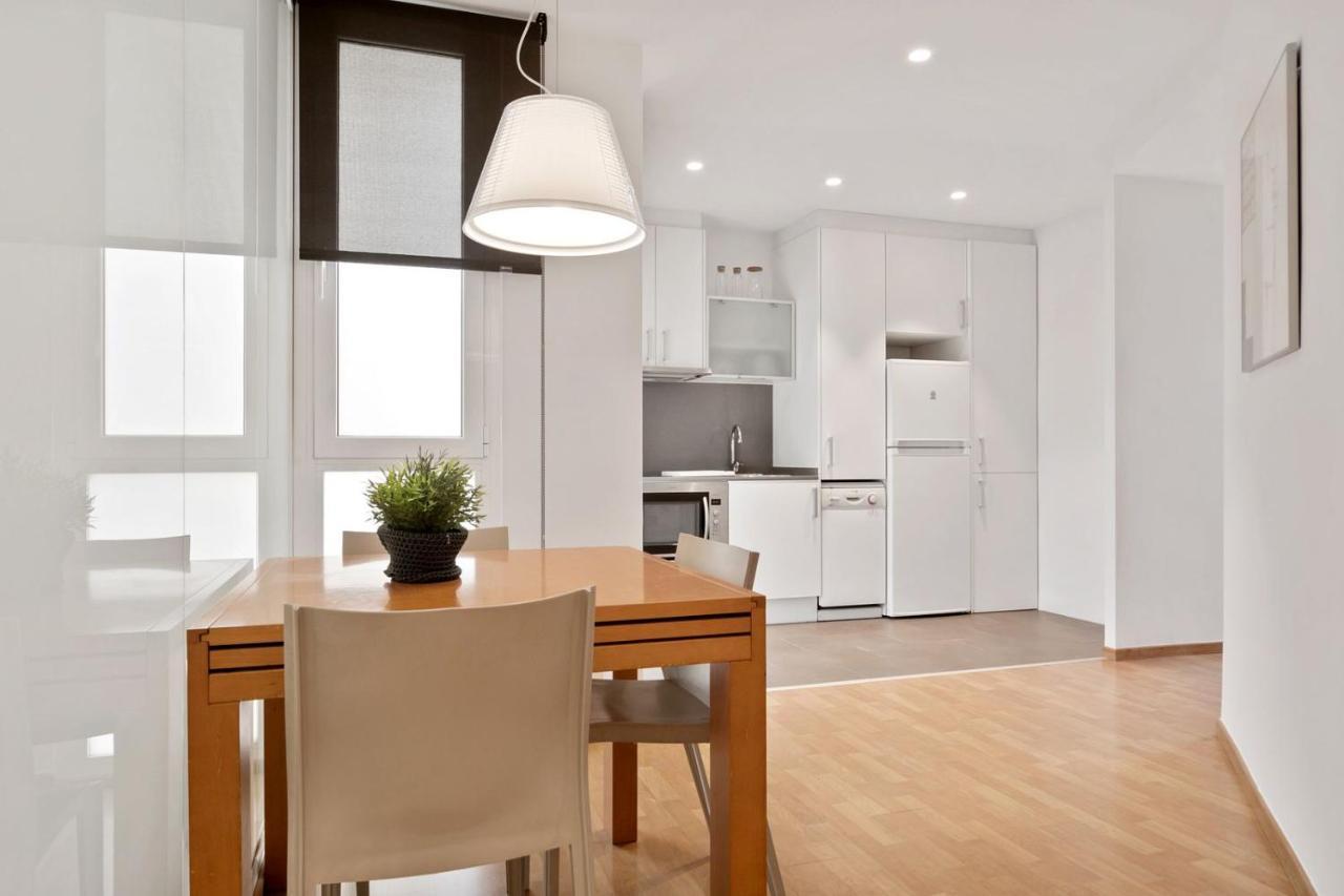 Fisa Rentals Gran Via Apartments Barcelona Exteriér fotografie